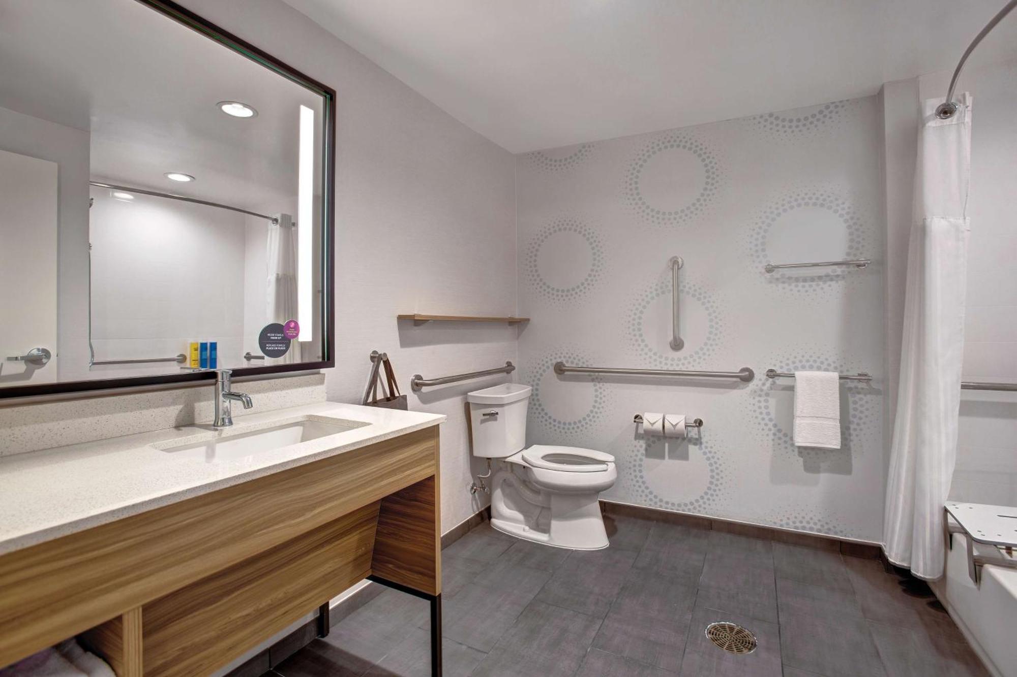 Hotel Tru By Hilton Worth, Tx 3*